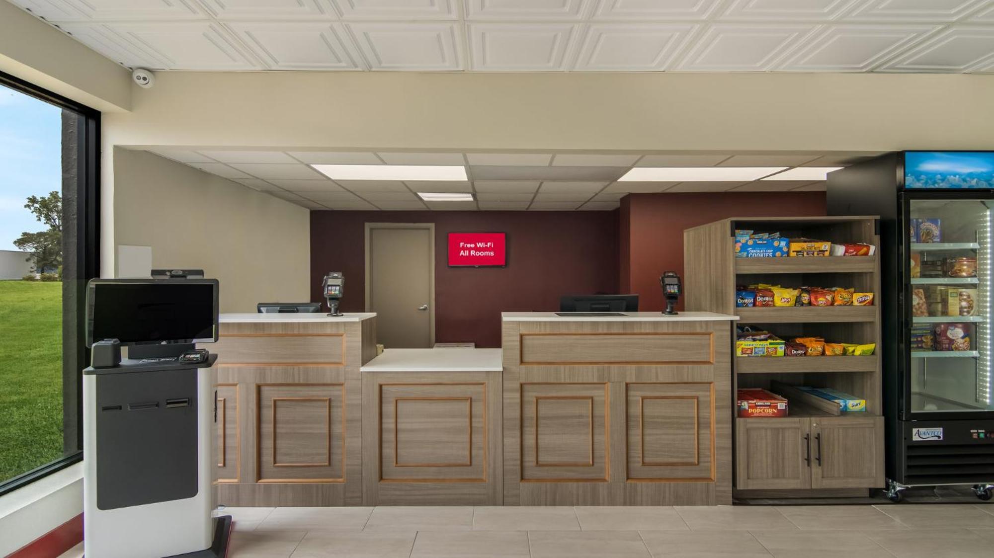Hometowne Studios By Red Roof And Conference Center Chicago - N Aurora Naperville North Aurora Экстерьер фото